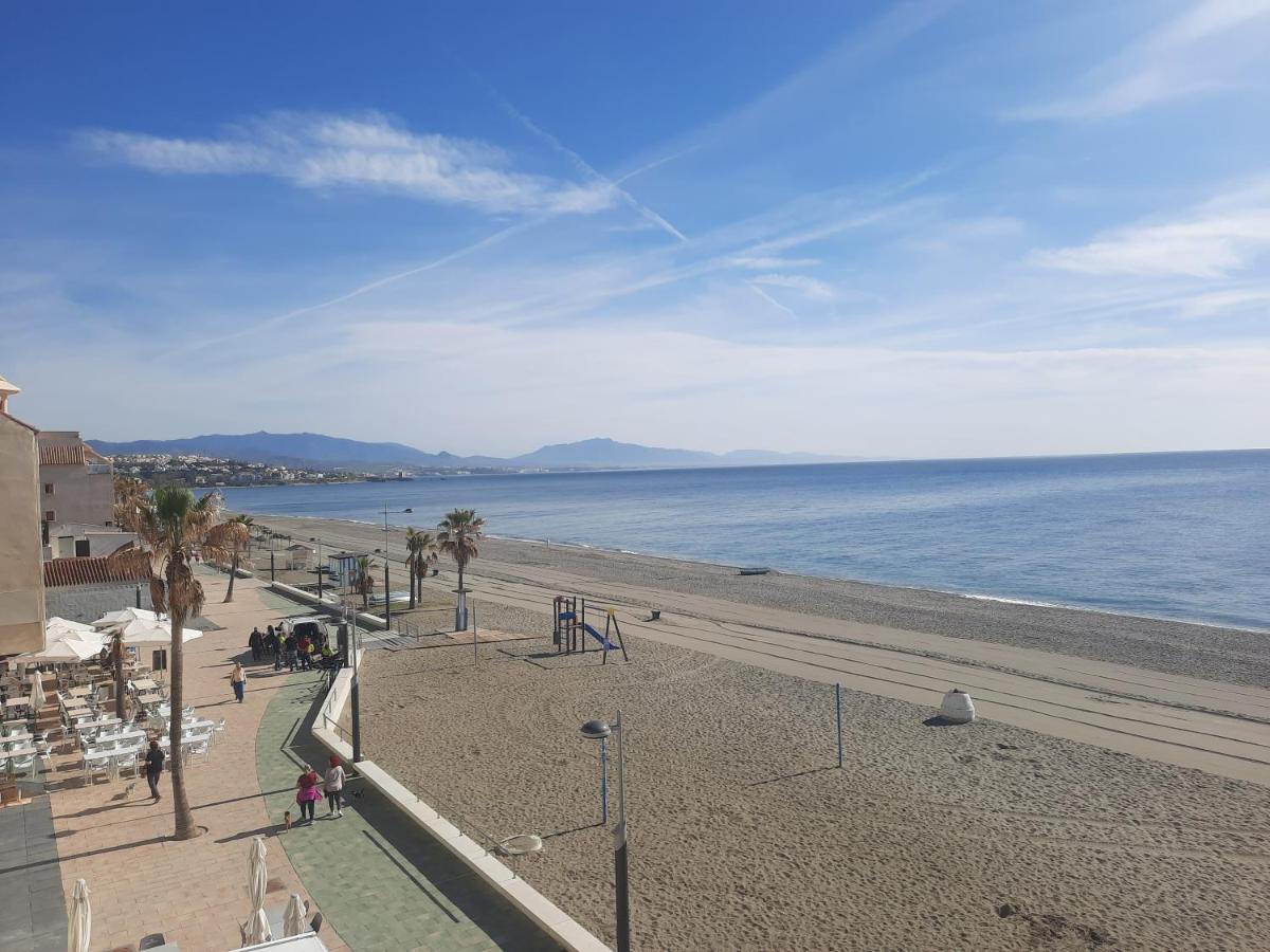 Primera Linea De Playa A 10 Min Estepona ซานลุยส์ เดอ ซาบีนียัส ภายนอก รูปภาพ