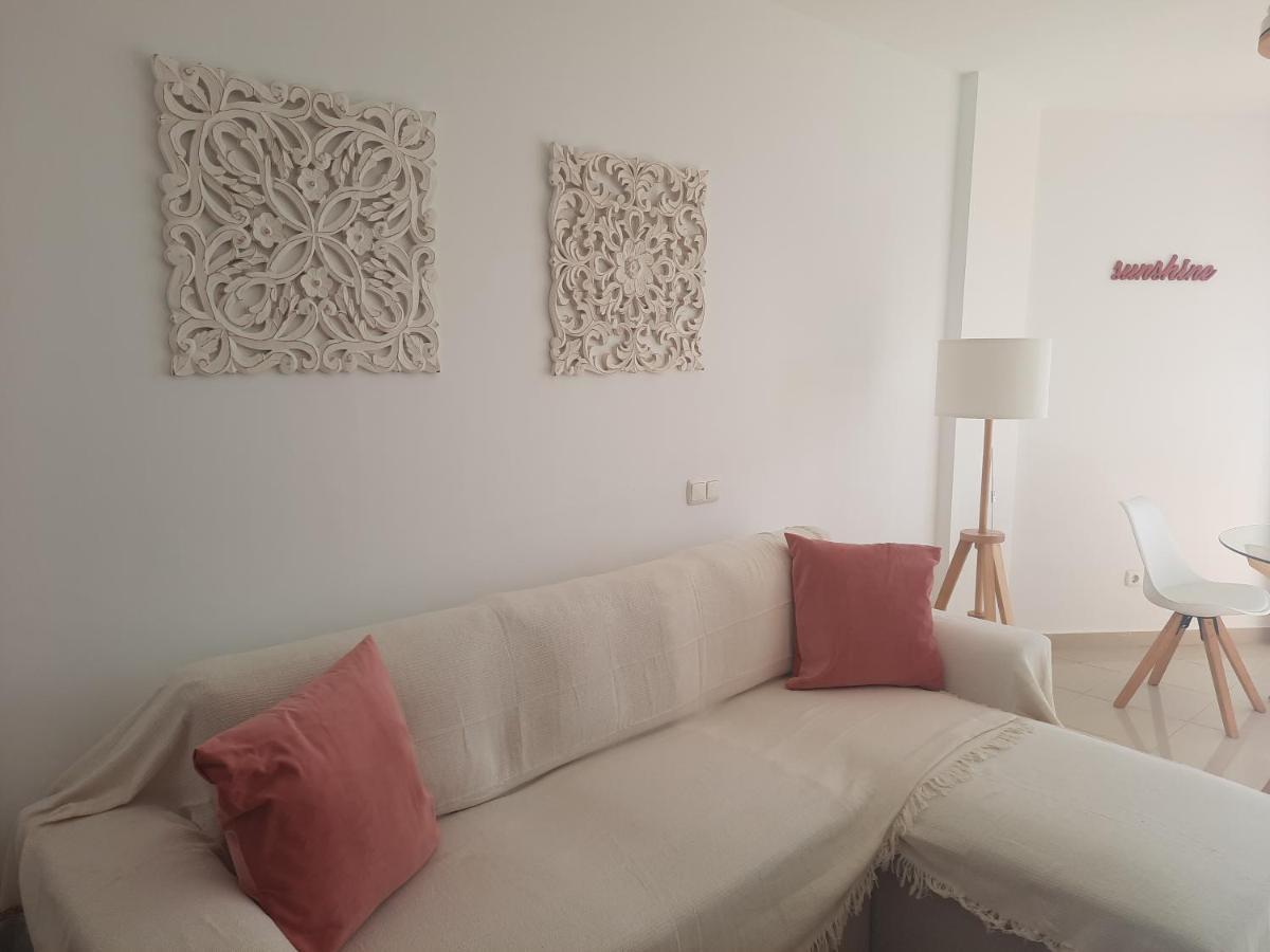 Primera Linea De Playa A 10 Min Estepona ซานลุยส์ เดอ ซาบีนียัส ภายนอก รูปภาพ