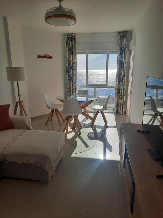 Primera Linea De Playa A 10 Min Estepona ซานลุยส์ เดอ ซาบีนียัส ภายนอก รูปภาพ
